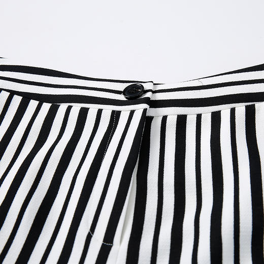 VIMAGE纬漫纪条纹九分直筒裤V505031长裤 商品图9