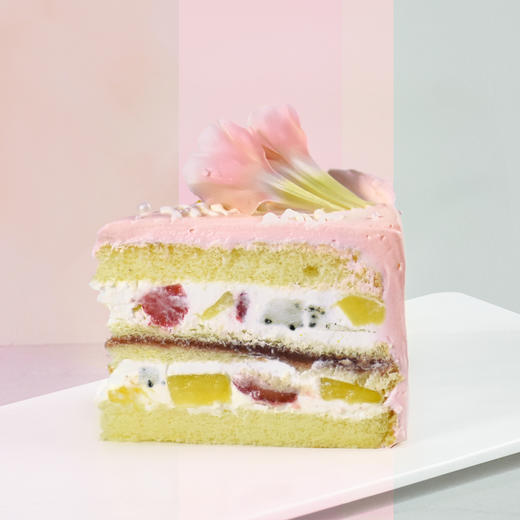 【花漾】动物奶油、新鲜水果+纯草莓果肉果酱、原味蛋糕胚，鲜花康乃馨；送给最美的妈妈~ 商品图2