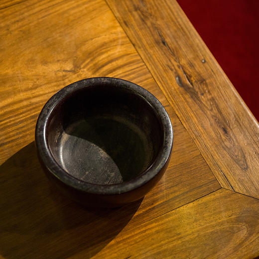 清代  红木一木整挖水盂 商品图2