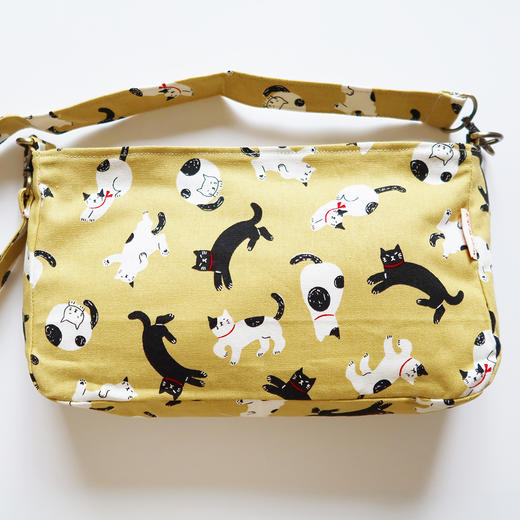 HUGOJIRO轻便小黄油挎包插画小花猫 商品图3