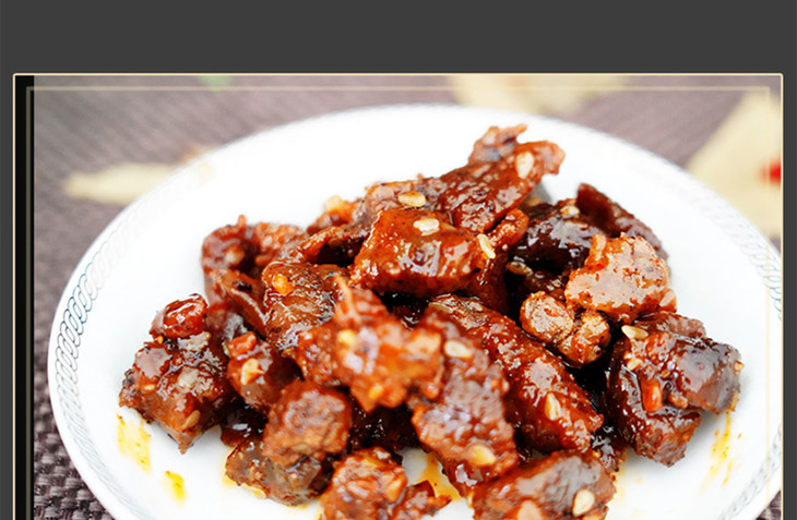 新疆特产托里县纯土牛自然放牧牛肉干香辣多口味休闲清真零食小吃