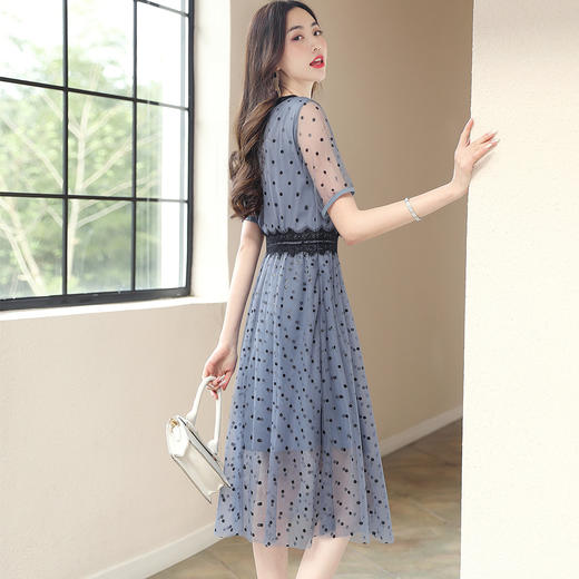 积分沫晗依美夏季新品透明薄纱v领蕾丝女士连衣裙