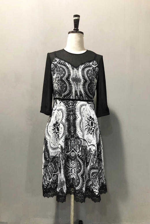 1S6053--铅白连衣裙--《LSF神赋》【巴洛克摆钟】 商品图0