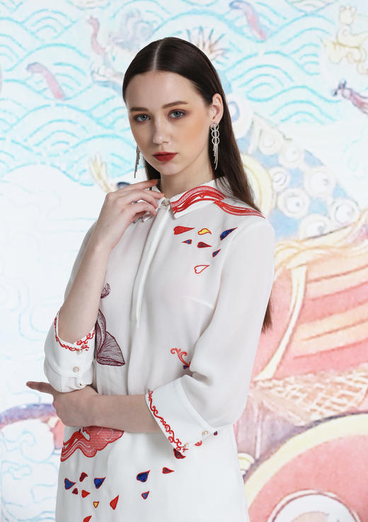 - 铅白色T恤1T6052--飘忽若神--《洛神赋》 商品图4