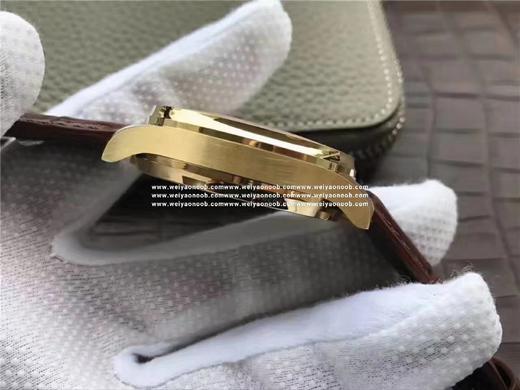 ZF厂万国黄金版葡七（官方型号IW500101），黑色表带。 原装正品开模，最乱真的万国，镀18k黄金（永不掉色），克隆原装Cal.51011自动机械机芯，7日链动能储存，42.3mm直径，厚度13 商品图9