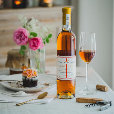 意大利 邦女郎卡洛波桂(carole bouquet)黄金血甜白葡萄酒