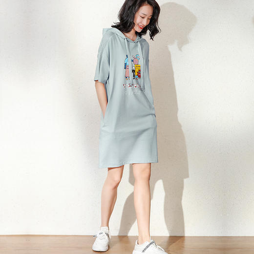 XMH-Z0X0008CR自由呼吸夏装新款中长款连帽长T连衣裙 商品图2