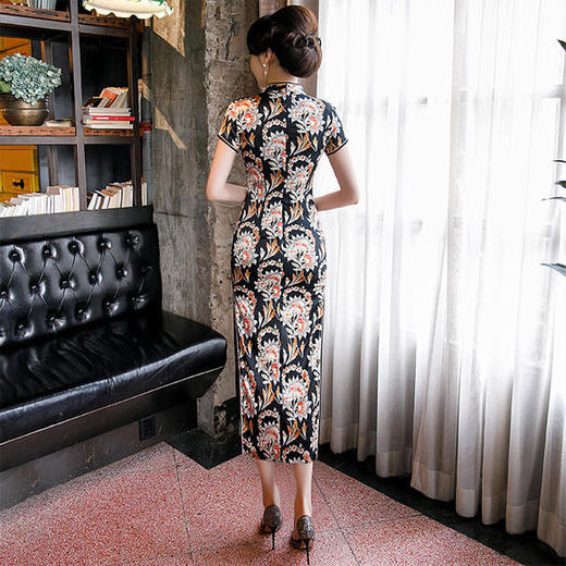 QQ-9597夏季新款复古气质真丝旗袍 商品图3