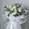 《心动》11支白玫瑰花束 商品缩略图0