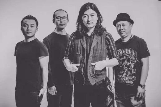 低苦艾 - 《一天》CD 商品图1