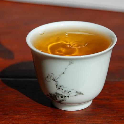新品2020年鑫昀晟 旗舰古树生茶 诸韵俱足 石昆牧老师定制茶品 商品图3