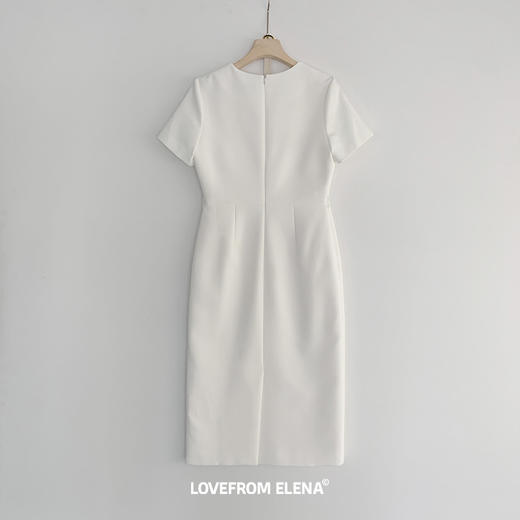 白色V领短袖腰带连衣裙 商品图11