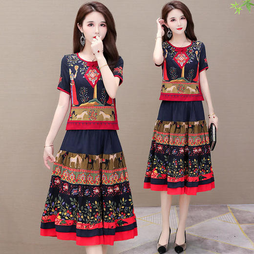 YWE-20A005气质中长款民族风绣花两件套连衣裙 商品图1