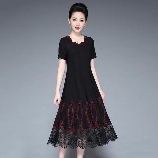 YZL-228修身舒适短袖时尚烫钻蕾丝连衣裙 商品图1