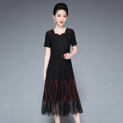 YZL-228修身舒适短袖时尚烫钻蕾丝连衣裙 商品图2