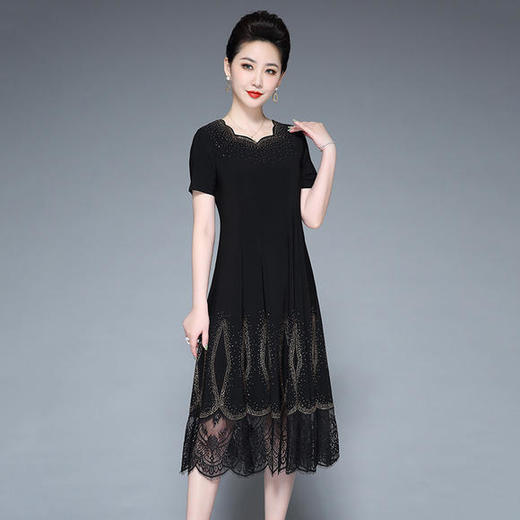 YZL-228修身舒适短袖时尚烫钻蕾丝连衣裙 商品图3