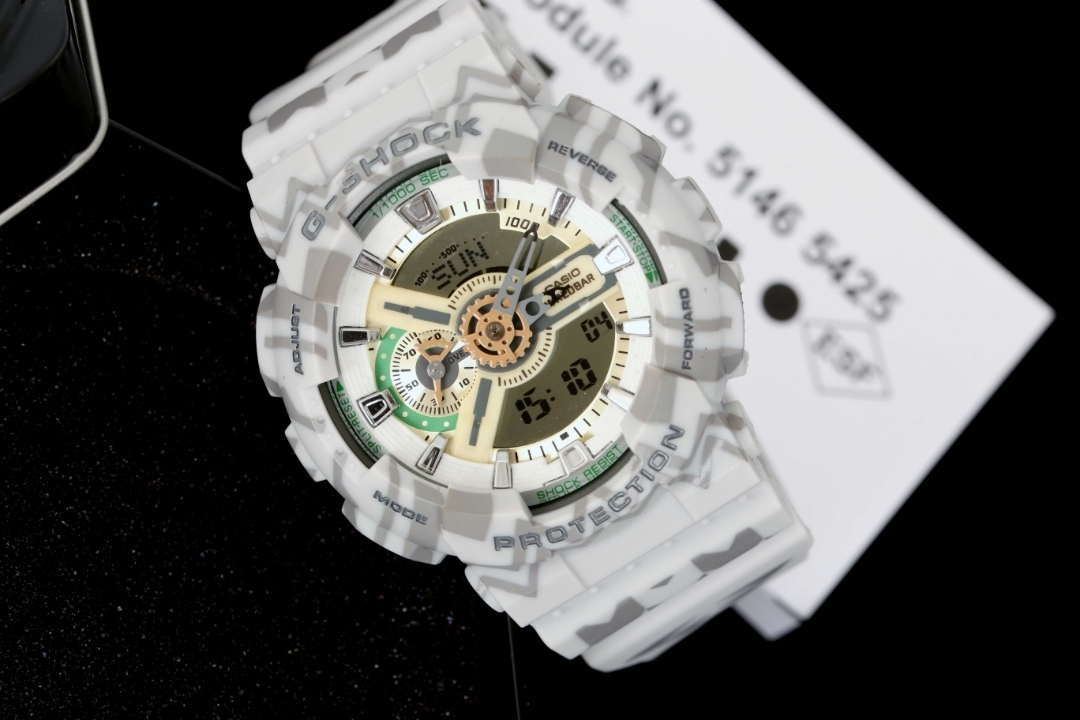 卡西欧热卖款，GA-110，现货秒发 原单品质抬手灯* 自动LED照明；