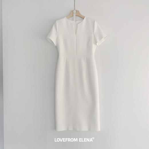 白色V领短袖腰带连衣裙 商品图10