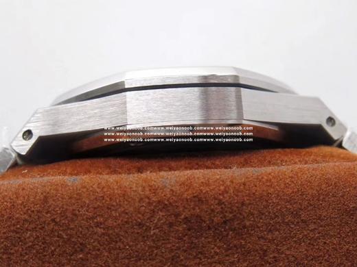 ZF爱bi皇家橡树15500系列 采用9015机芯改爱彼CAL.4302一体机！尺寸为41X10.4毫米与正品一致！男士腕表，精钢表带，自动机械机芯，透底。 商品图10