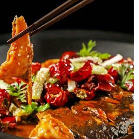 【岑府私厨 虾子葱烧鱼头】半个水库胖鱼头