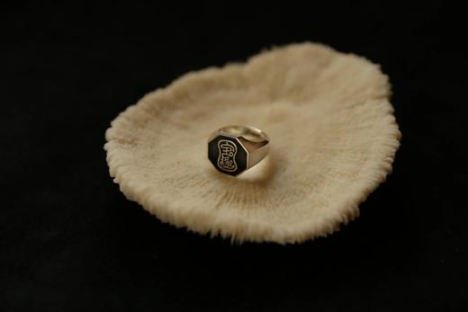 CHEZ BOQUE d+ 宝趣定制原创手工925银图案定制戒指《宝趣掌门戒》 商品图0