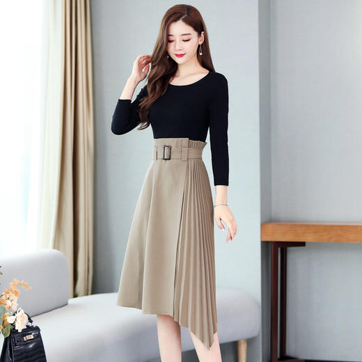 WZNH-XMYR1973潮流舒适时尚圆领拼接连衣裙 商品图3