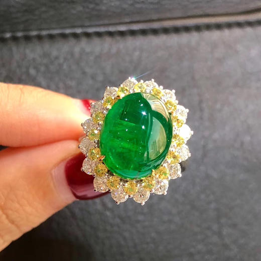 18k金祖母绿戒指18金祖母绿戒指水润通透经典款式真分色工艺造型唯美