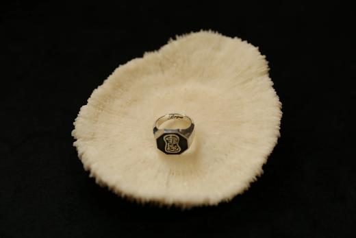 CHEZ BOQUE d+ 宝趣定制原创手工925银图案定制戒指《宝趣掌门戒》 商品图5