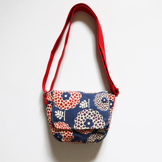 HUJI祤集Flap斜挎包插画大花朵四号 商品图0