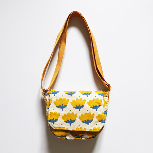 HUJI祤集Flap斜挎包插画小花 商品图0