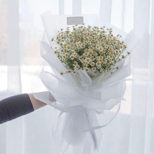 高档韩式洋甘菊花束 商品图0