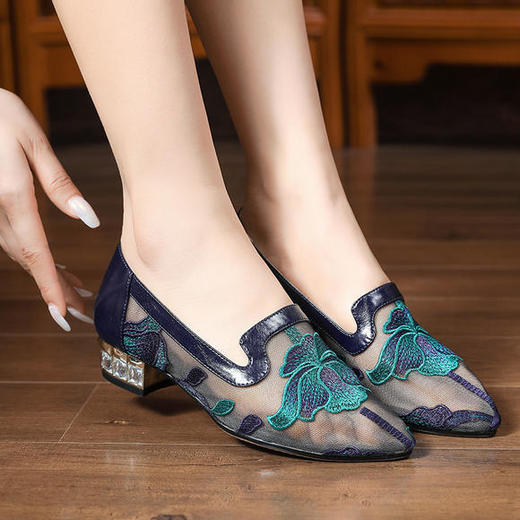 MJM18-29新款绣花名族风网纱凉鞋 商品图0