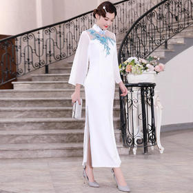 DLQ-A2376新款中国风优雅气质刺绣晚礼服