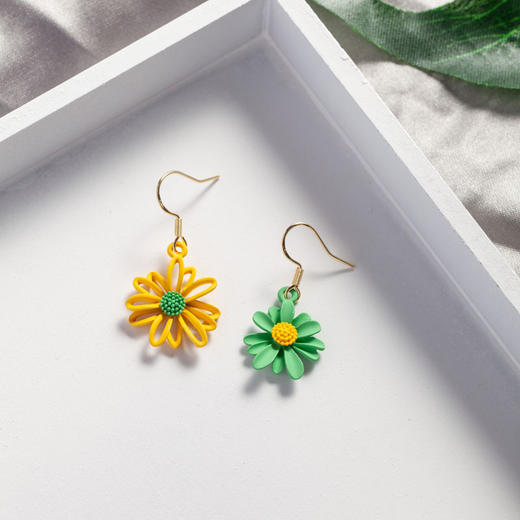 【少女甜美花朵耳坠】925银针小雏菊耳钉女时尚饰品 森系撞色耳环耳钩 商品图6