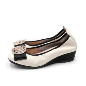 Safiya索菲娅浅口方扣闪钻休闲舒适坡跟单鞋2020款女鞋妈妈鞋SF03111072