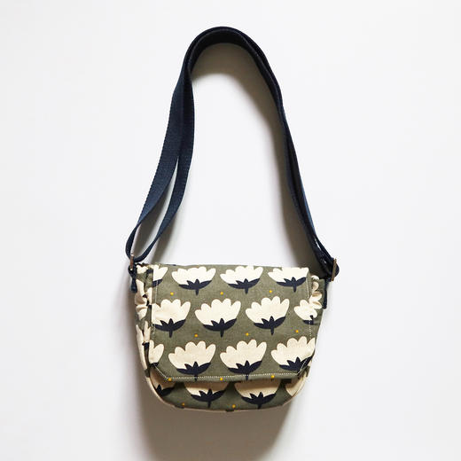 HUJI祤集Flap斜挎包插画小花 商品图2