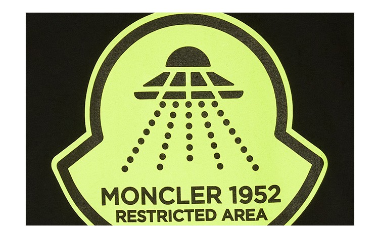moncler蒙口童装男女童飞碟logo印花棉质短袖t恤8c7062083907
