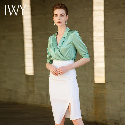 IWY/浅绿色衬衫白色半裙套装55B1+S9202 商品图3