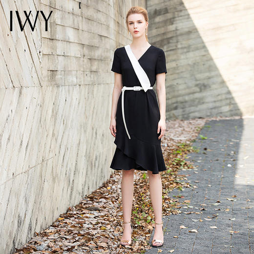 IWY/黑白色撞色西装连衣裙23Q1 商品图1