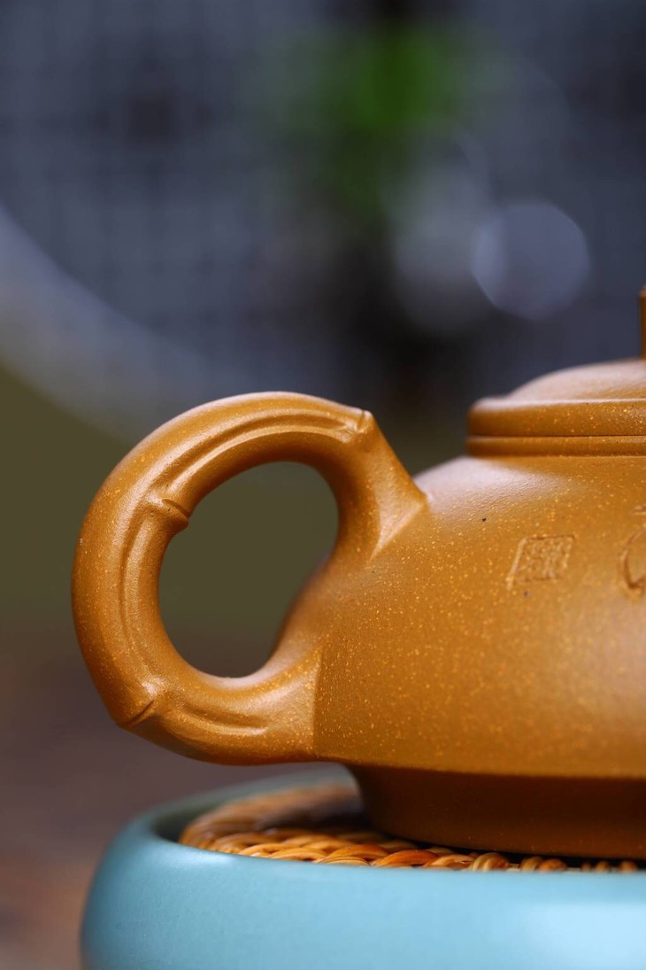 扁竹泥料黄金段容量200cc作者路亚君