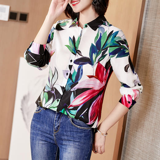 FP-F1064新款翻领单排扣长袖水墨印花真丝衬衫 商品图2