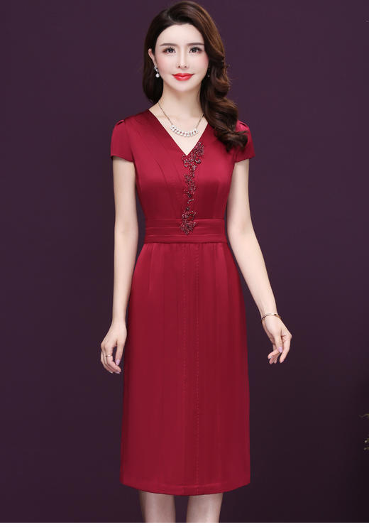 WXY-202夏装新款中长款高贵桑蚕丝大码连衣裙 商品图4