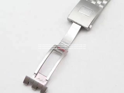 ZF新作万国飞行员IWC377710 此款字面印刷立体感，细节处理有了质的突破。指针弧度吻合原装版型，底盖CNC雕刻一次成型。搭载7750计时机芯，精准稳定，诚意满满‼️完美无破绽‼️‼️ 商品图2