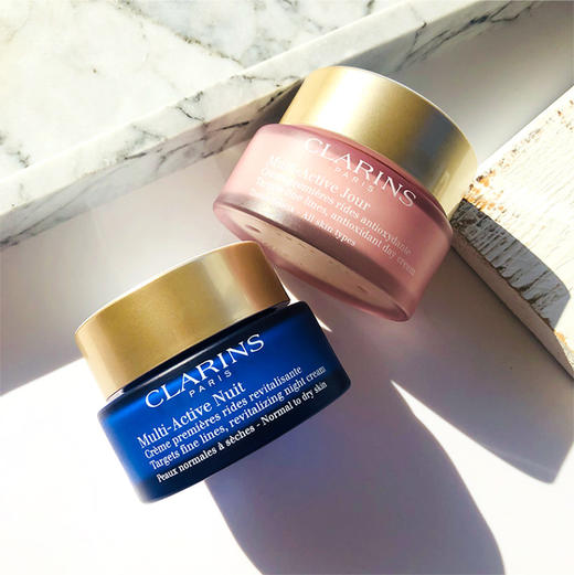 CLARINS娇韵诗 青春赋活日晚霜套装 多元活肤套装 新老随机发 日霜 50毫升+晚霜 50毫升 26年尾的【CDF】 商品图1