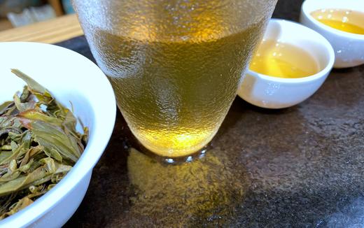 「蓝蜜蜂·乌龙茶」鸭屎香凤凰单丛 商品图1