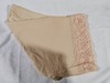 竹纤维女士花边三分安全裤311 商品缩略图1