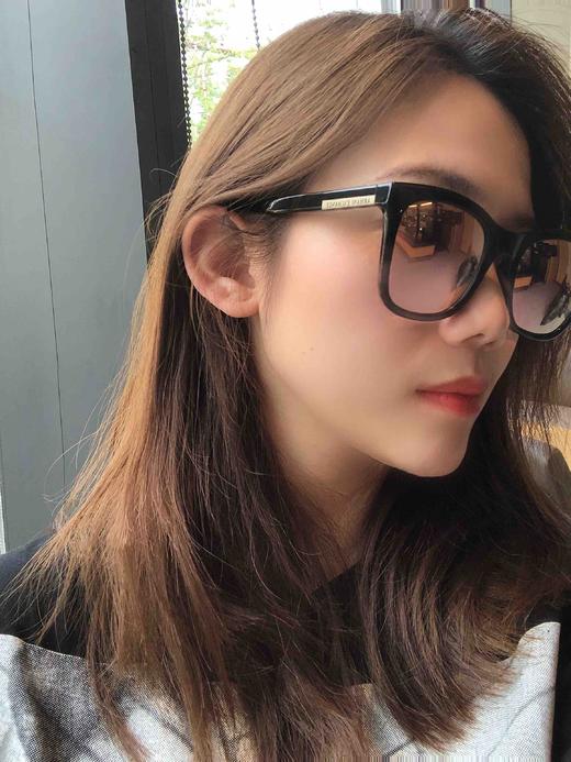 Armani Exchange A/X 女款休闲太阳镜 保真 时髦搭配 商品图7