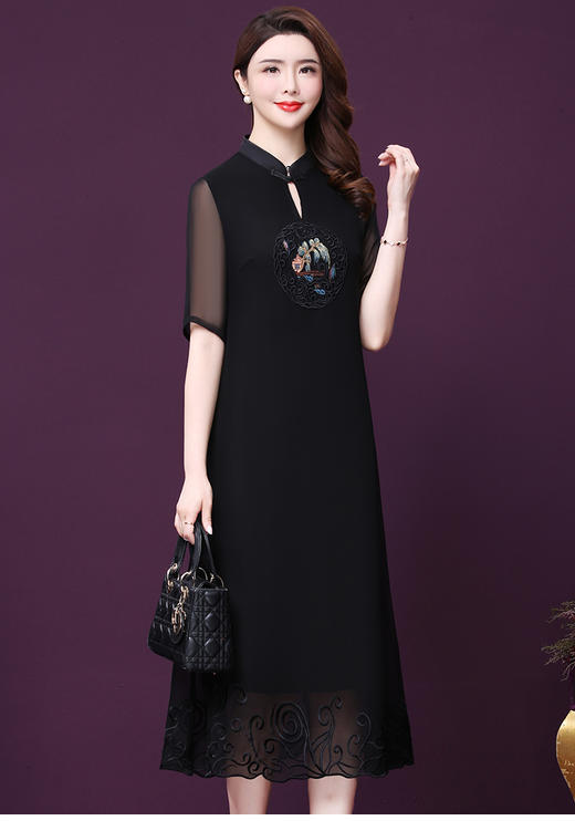 WXY-075真丝新款中国风复古绣花高贵气质改良旗袍 商品图2