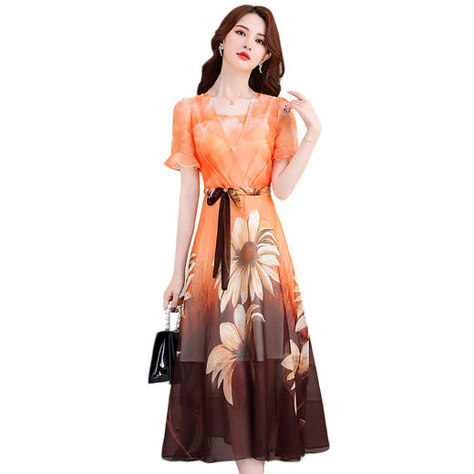 WZNH-YBX2027夏季自然舒适宽松柔软简约连衣裙 商品图4