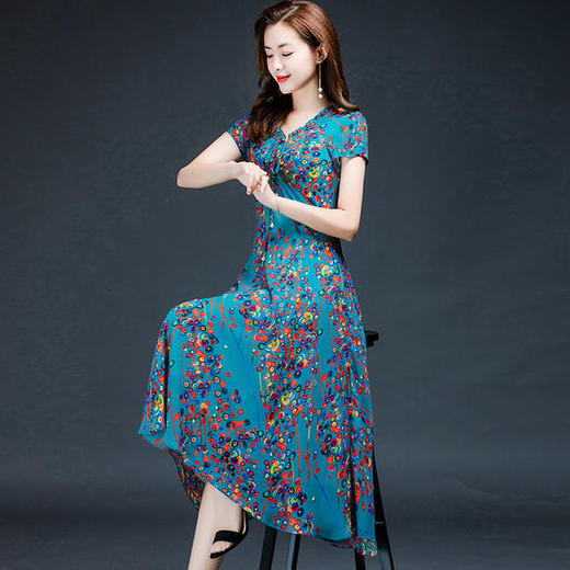 YWE-KED-G15夏季新款气质优雅连衣裙 商品图4